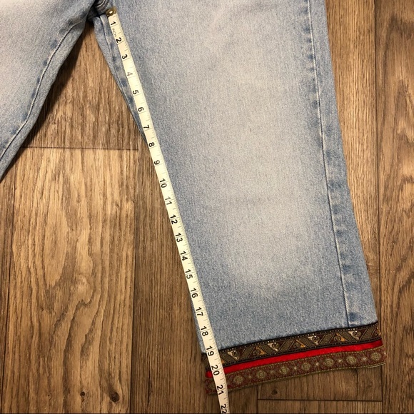 Cropped London Jeans With Ribbon Trim - Picture 10 of 12